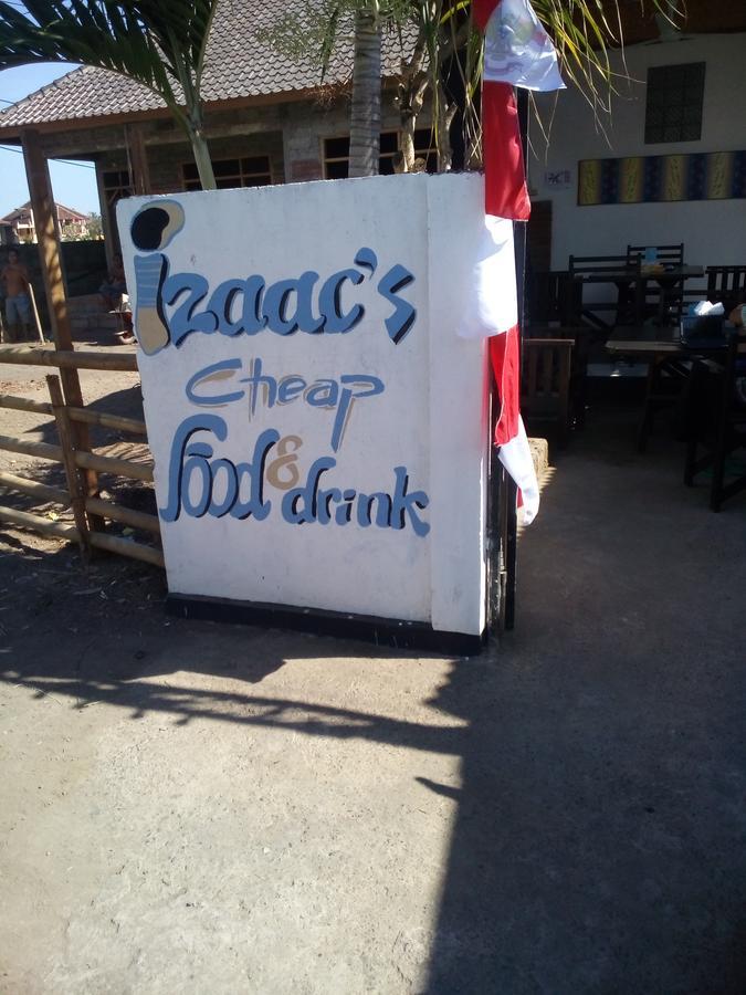 Izaac'S Bed & Breakfast Lovina Esterno foto