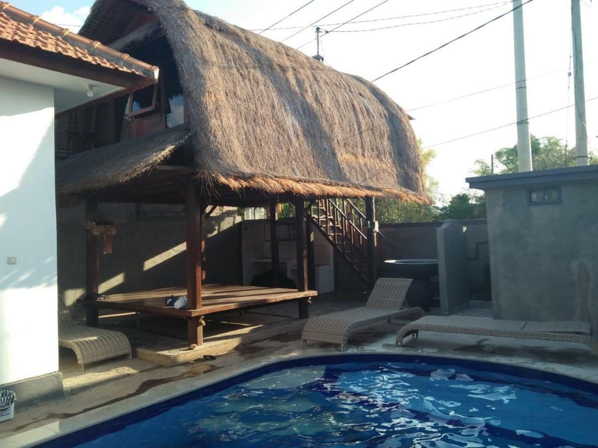 Izaac'S Bed & Breakfast Lovina Esterno foto